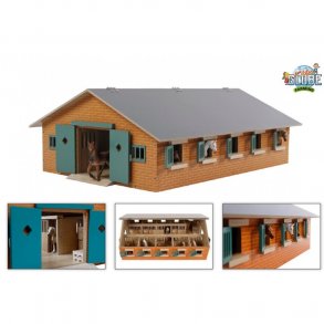 Kids Globe Hestestald i tr med 9 bokse - (Mlestok 1:32)